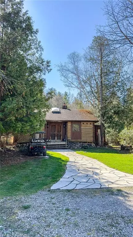 Burlington, ON L7P 0N1,6099 Cedar Grove