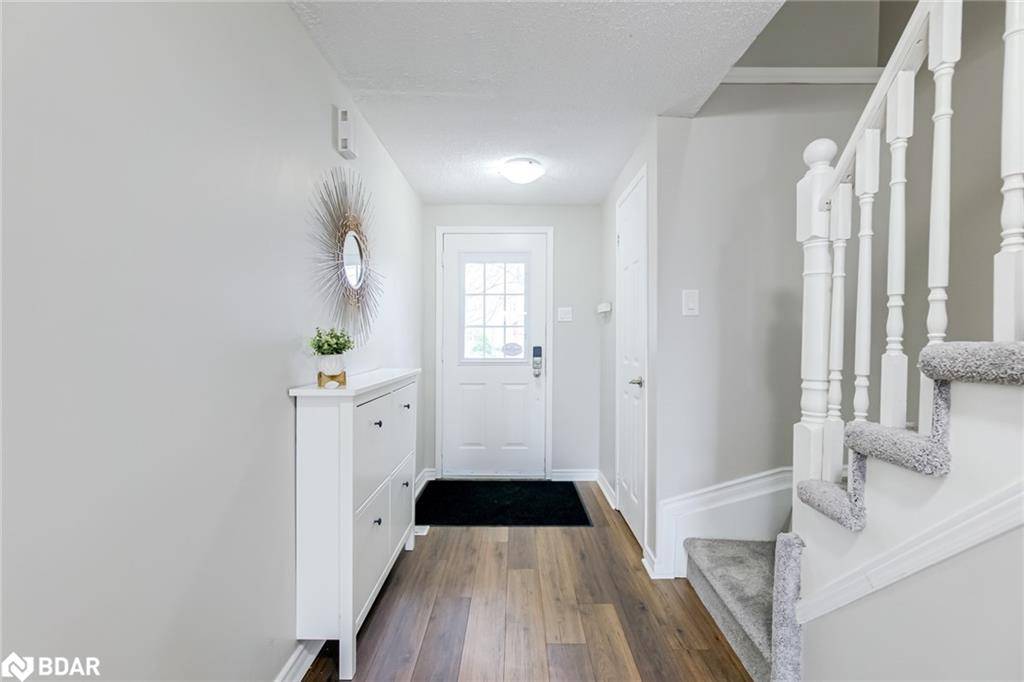 Barrie, ON L4M 6H5,54 Arthur Avenue