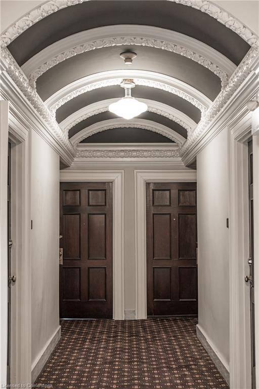 Hamilton, ON L8P 2G7,86 Herkimer Street #13