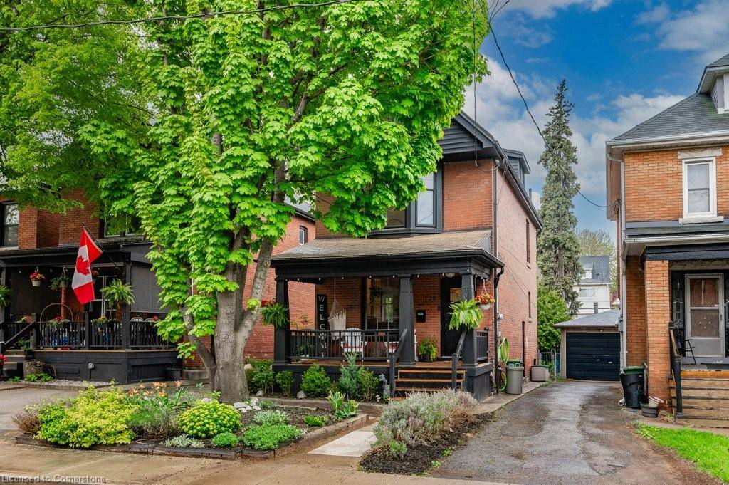 26 Cedar Avenue, Hamilton, ON L8M 3A5