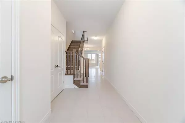 Binbrook, ON L0R 1C0,30 Zoe Lane Lane