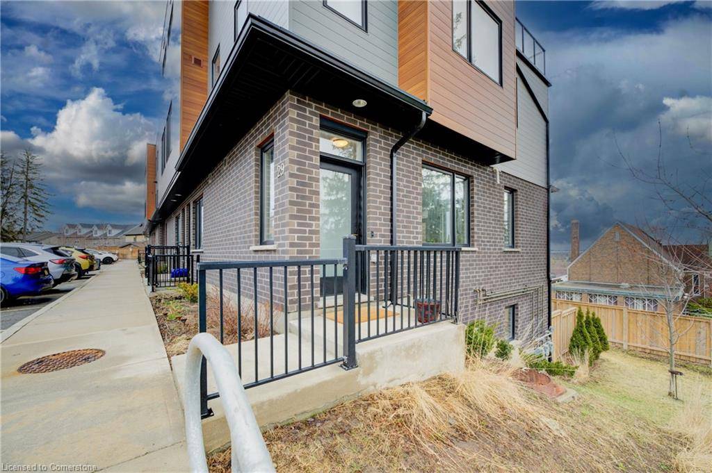 Kitchener, ON N2K 1K7,54 Bridge Street W #29
