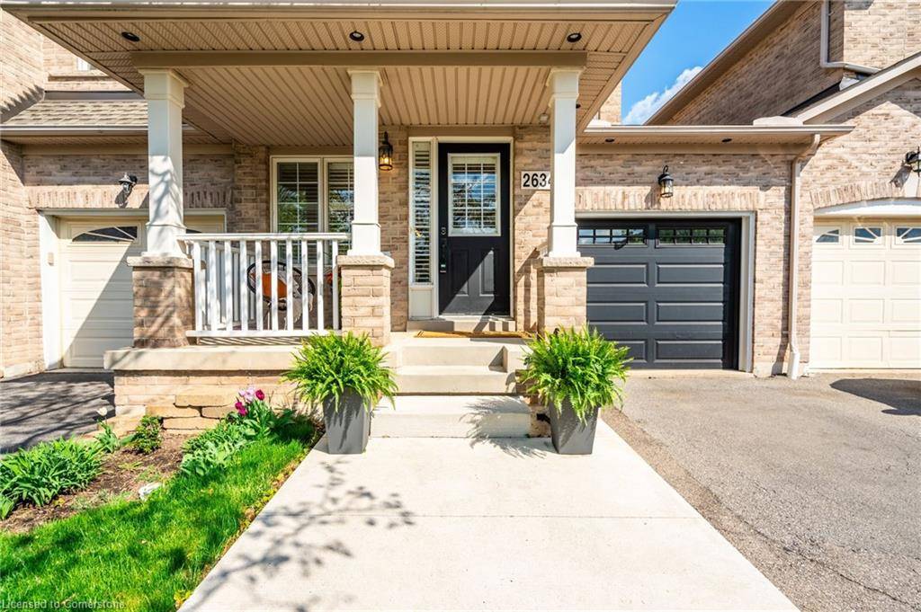 Burlington, ON L7M 5B1,2634 Armour Crescent