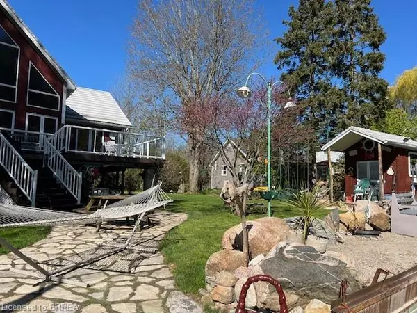 Port Bruce, ON N5H 2R2,3302 Colin Street