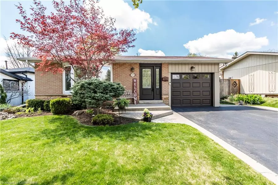 3201 Centennial Drive, Burlington, ON L7M 1C3