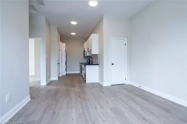 Hamilton, ON L8T 2K8,732 Eleventh Avenue #A