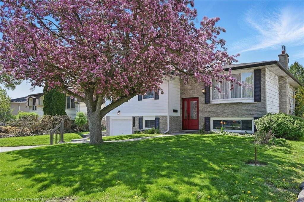Burlington, ON L7N 2W7,701 Castleguard Crescent
