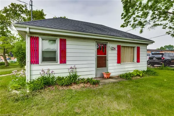 Waterford, ON N0E 1Y0,274 Washington Street