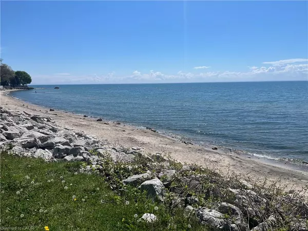 Selkirk, ON N0A 1P0,22 3rd Street
