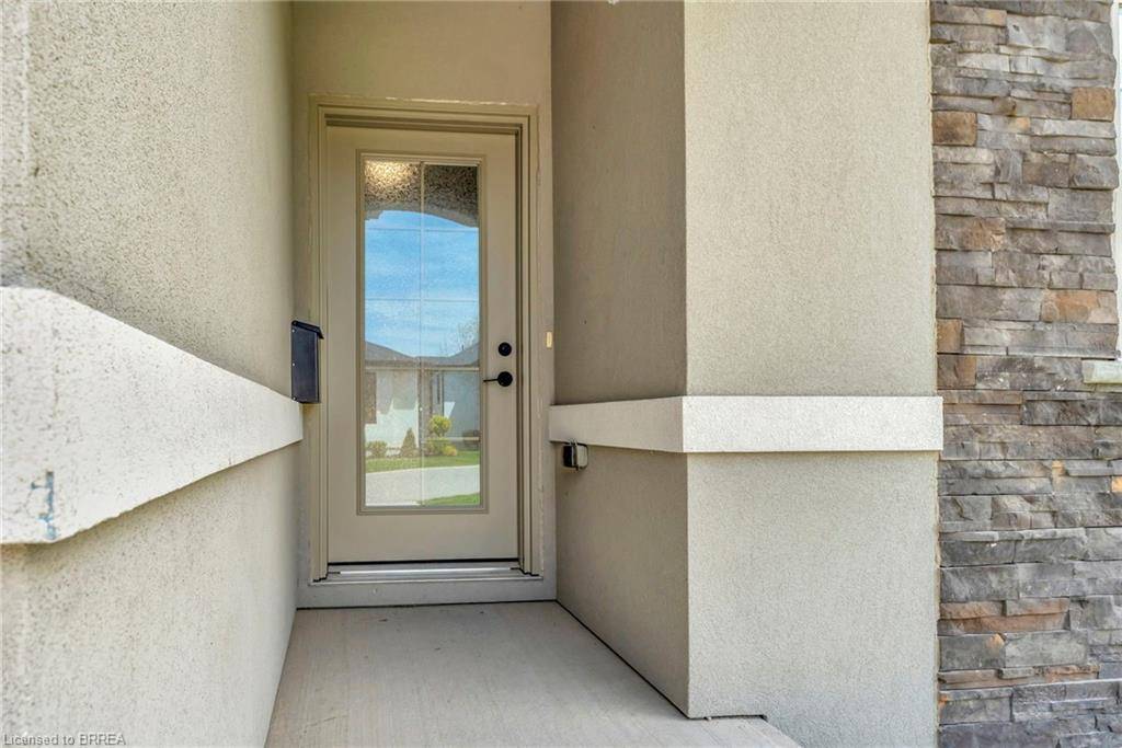 Tillsonburg, ON N4G 5X3,5 John Pound Road #5