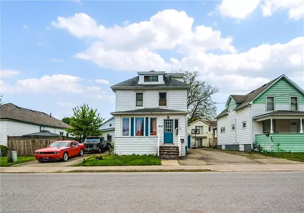 Niagara Falls, ON L2E 1E5,4674 Ryerson Crescent