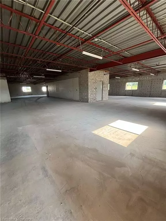 Niagara Falls, ON L2G 0B3,6050 Don Murie Street #5