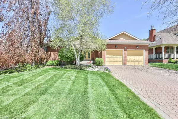 46 Somerset Drive, Port Dover, ON N0A 1N7