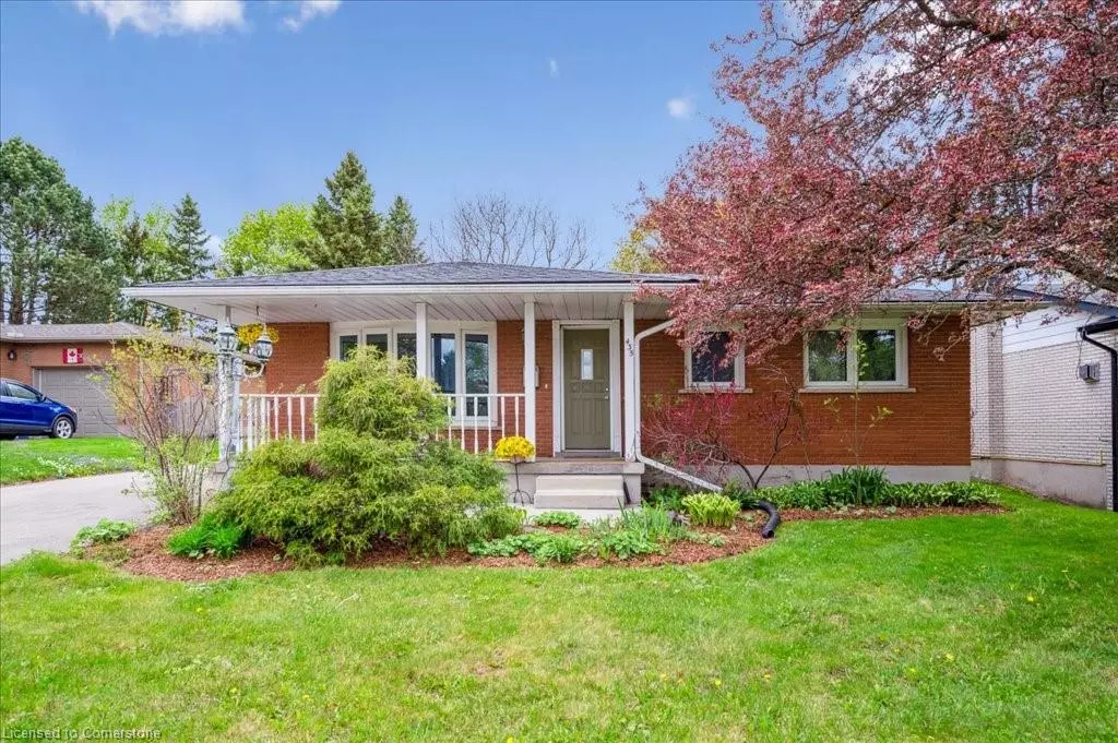 Fergus, ON N1M 2B7,435 Scotland Street