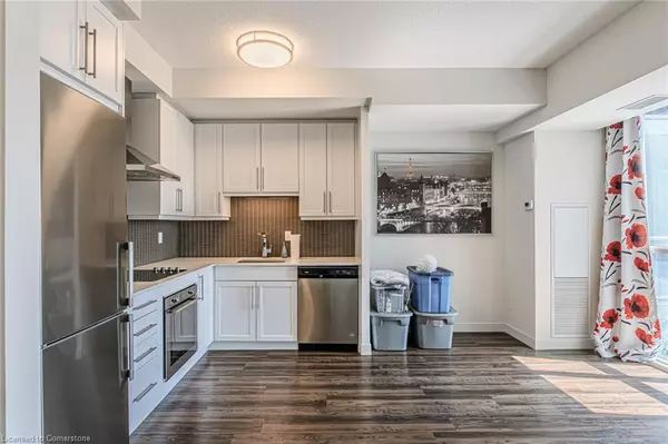 Burlington, ON L7R 0E6,2093 Fairview Street #809