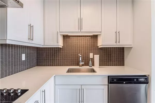 Burlington, ON L7R 0E6,2093 Fairview Street #809