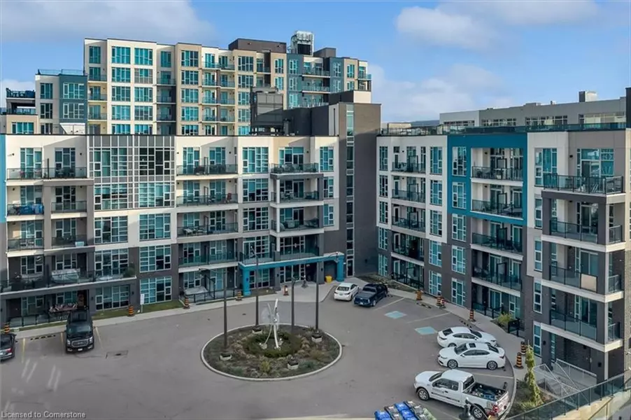 10 Concord Place #416, Grimsby, ON L3M 0G6
