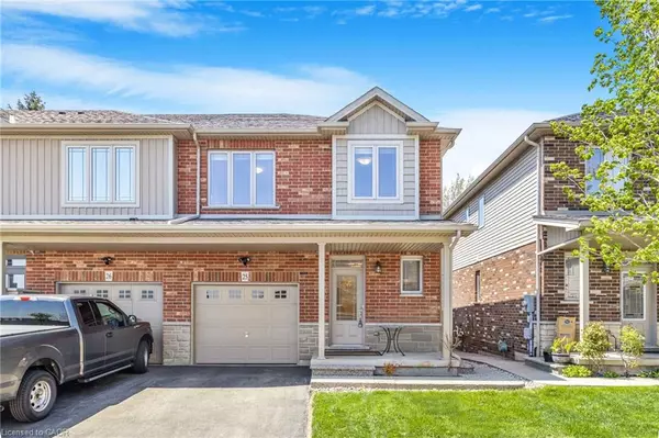 Grimsby, ON L3M 0E8,380 Lake Street #25