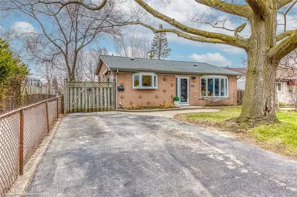 Mississauga, ON L5J 3P8,1293 Lewisham Drive