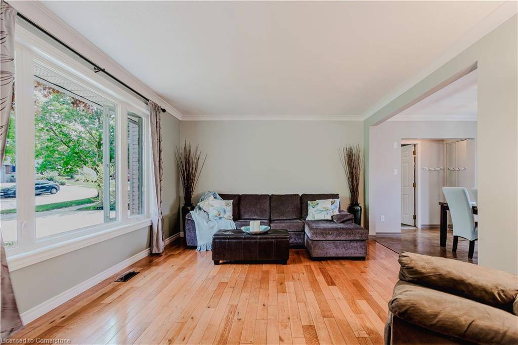 Kitchener, ON N2N 2P9,130 Blackwell Drive