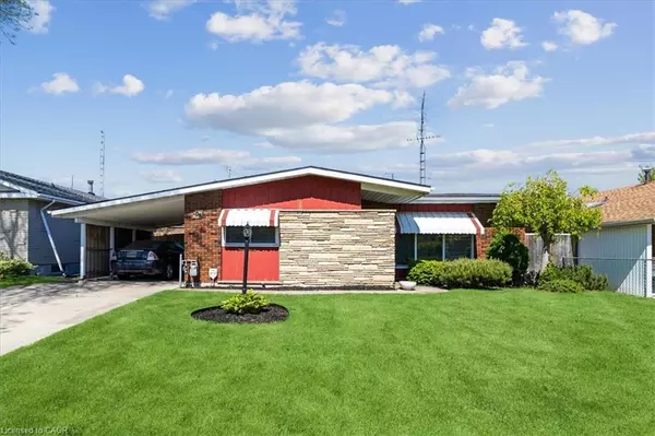 108 Nash Road S, Hamilton, ON L8K 4J7