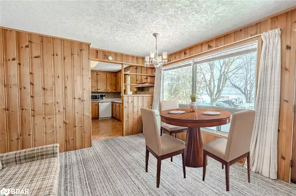 Innisfil, ON L0L 1K0,253 Bayshore Road