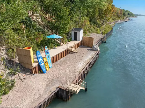 Dashwood, ON N0M 1N0,71865 Sunview Avenue