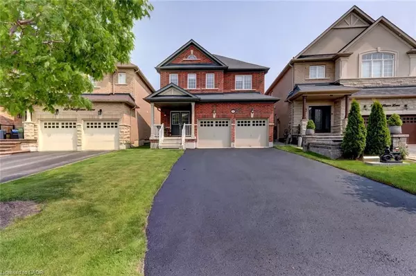 36 Wildflower Lane, Halton Hills, ON L7G 0H8