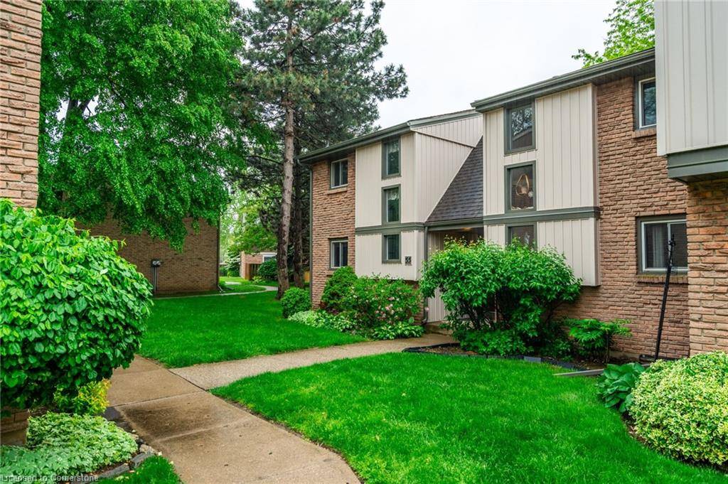 St. Catharines, ON L2M 7M6,302 Vine Street #55