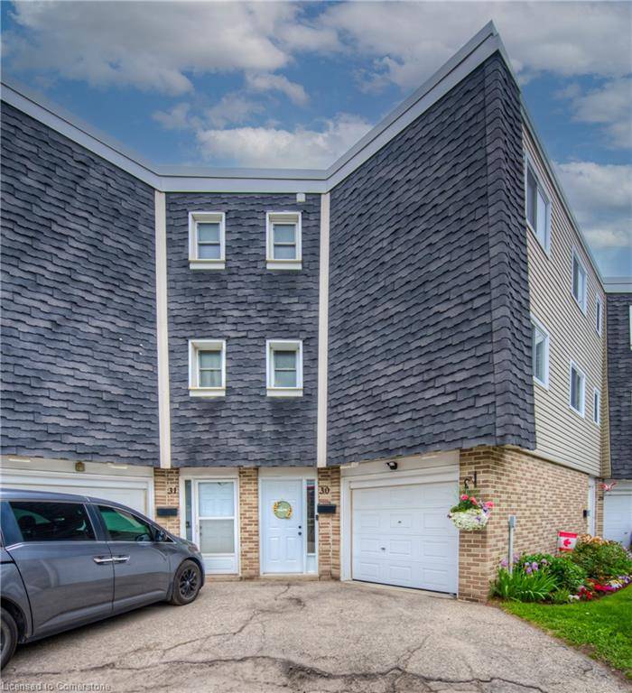 60 Elmsdale Drive #30, Kitchener, ON N2E 2G4