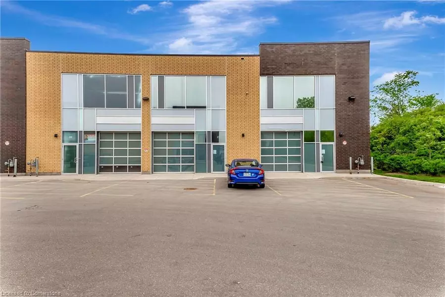 1156 King Road #27, Burlington, ON L7T 0C5