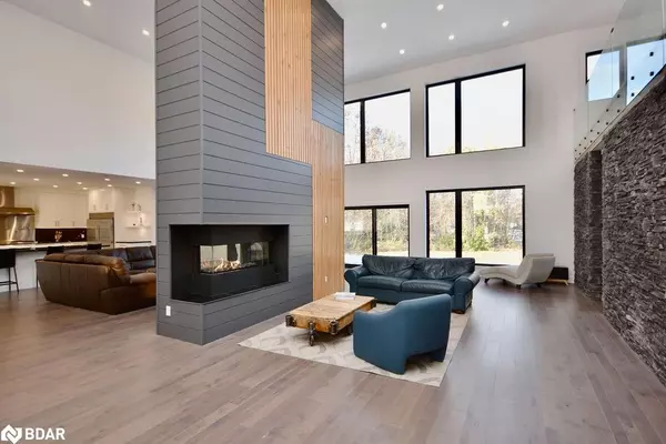 Springwater, ON L4M 6T4,57 Glenhuron Drive