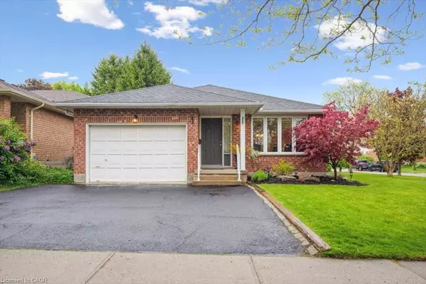 Kitchener, ON N2N 3C6,2 Cora Drive
