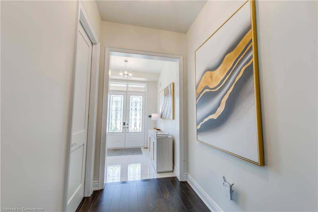 Oakville, ON L6H 0V8,3239 Millicent Avenue
