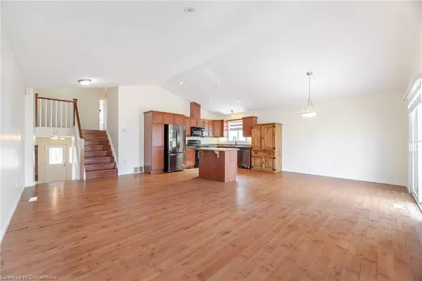 Ingersoll, ON N5C 4H2,2 Kerr Crescent