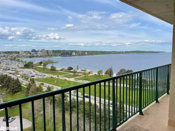 75 Ellen Street #1407, Barrie, ON L4N 7R6
