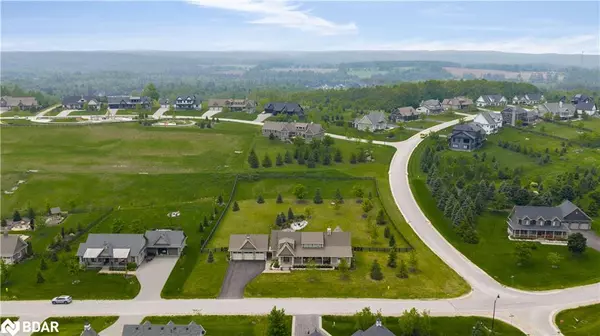 Oro-medonte, ON L0K 1E0,12 Thoroughbred Drive