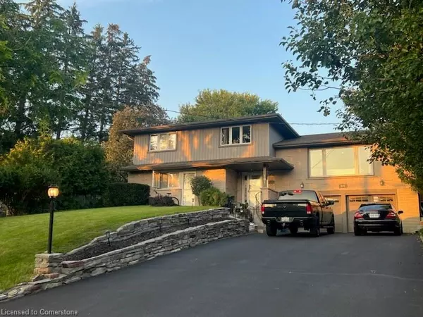 101 Lang Crescent, Kitchener, ON N2K 1P4