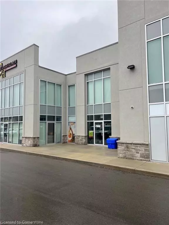Hamilton, ON L8W 0A9,36 Ditton Drive #6