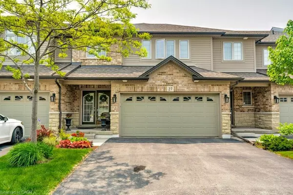 Hamilton, ON L9K 0B1,441 Stonehenge Drive #27