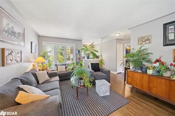 Keswick, ON L4P 3X6,20 Fairwood Drive