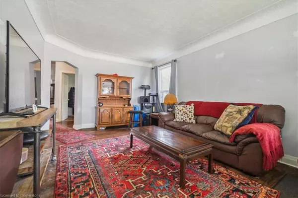 Hamilton, ON L8V 4B3,276 East 37th Street