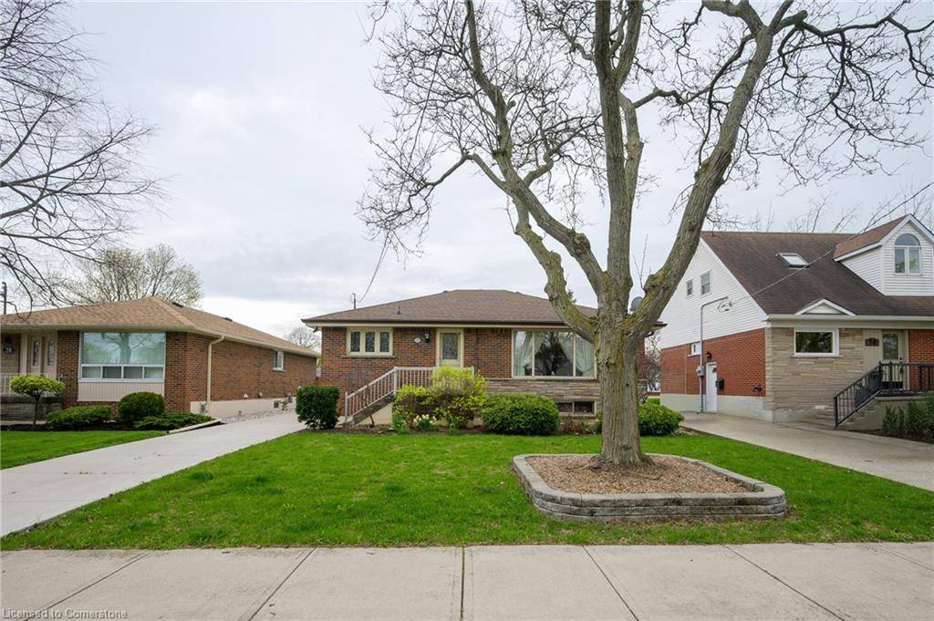 34 Carmen Avenue, Hamilton, ON L8V 2H6