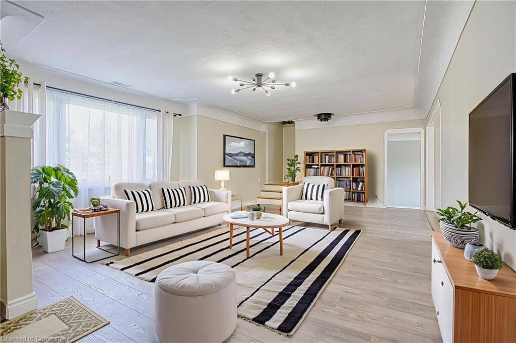 Stoney Creek, ON L8E 2J3,329 Margaret Avenue