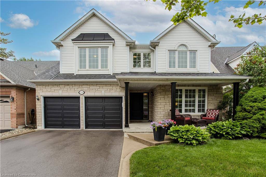 Burlington, ON L7L 6J5,2116 Woodsmere Court
