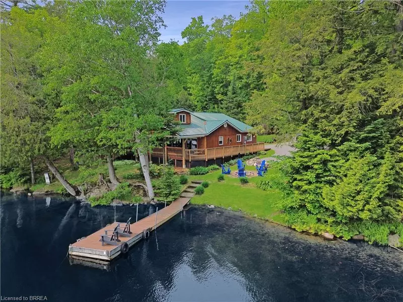 31 Fowke Lake Road, South River, ON P0A 1X0
