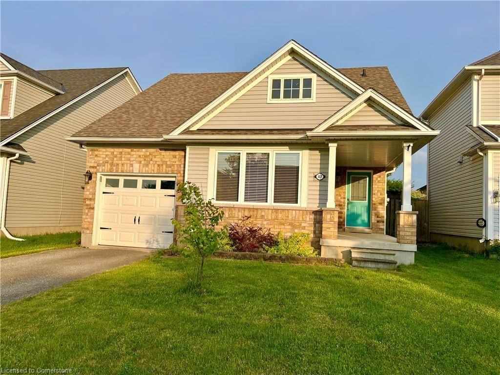 47 Gaydon Way, Brantford, ON N3T 6P7