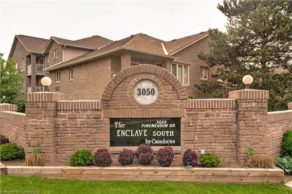 3050 Pinemeadow Drive #55, Burlington, ON L7M 3X5