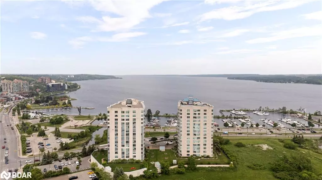Barrie, ON L4N 9R2,6 Toronto Street #1603