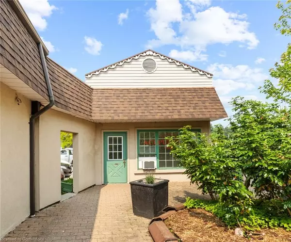 19 Main Street S #3, Waterdown, ON L0R 2H0